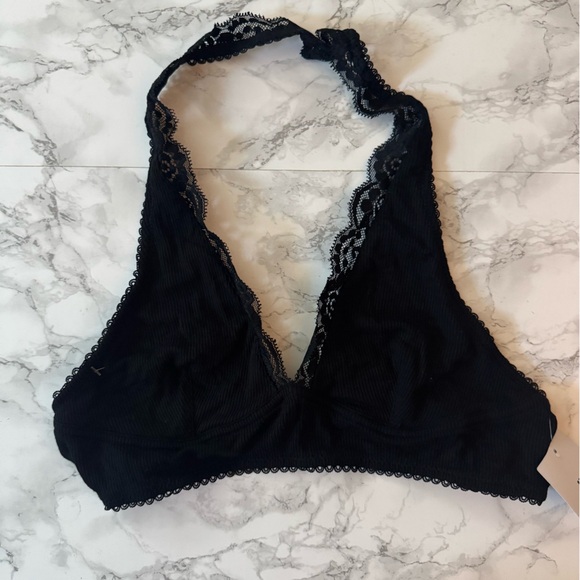Out From Under Lace Trim Halter Bra Ribbed Medium Urban Outfitters - Picture 6 of 8